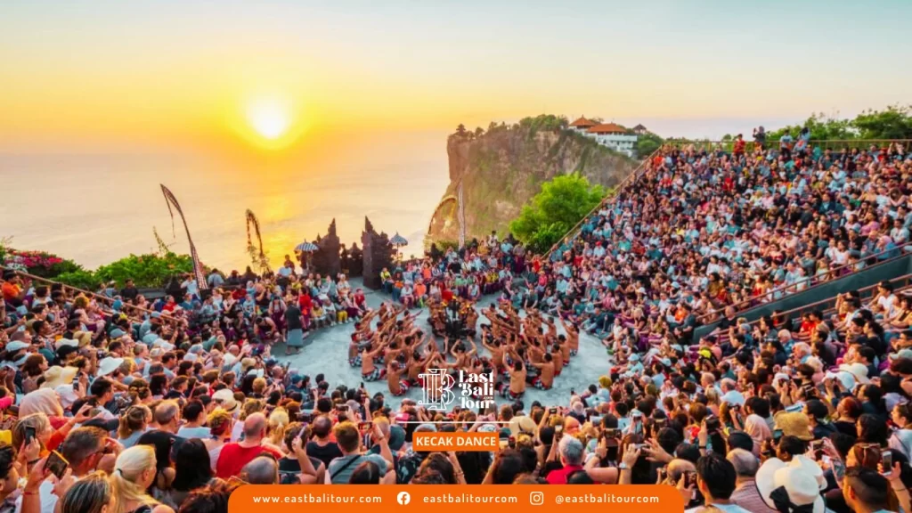Explora Bali: Los Mejores Lugares en Bali 17 Kecak Dance