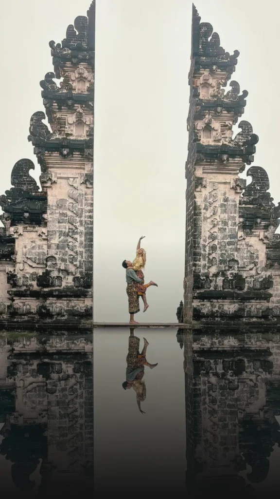 El mejor paquete turístico de un día en Bali - visite los lugares más populares de Bali, incluidos templos, terrazas de arroz, cascadas y lugares de interés cultural.