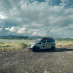 CAMPERVAN - EN - Home 30 Campervan East Bali di tengah lanskap hijau pegunungan Karangasem