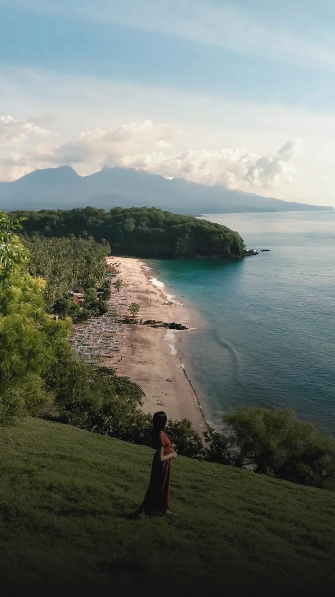 CAMPERVAN - EN - Home 36 Bukit Asah Camping Ground in East Bali – scenic cliffside camping spot with ocean views and sunrise panoramas.