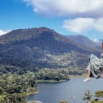 Lake Buyan and Tamblingan Viewpoint Tour with Private Driver