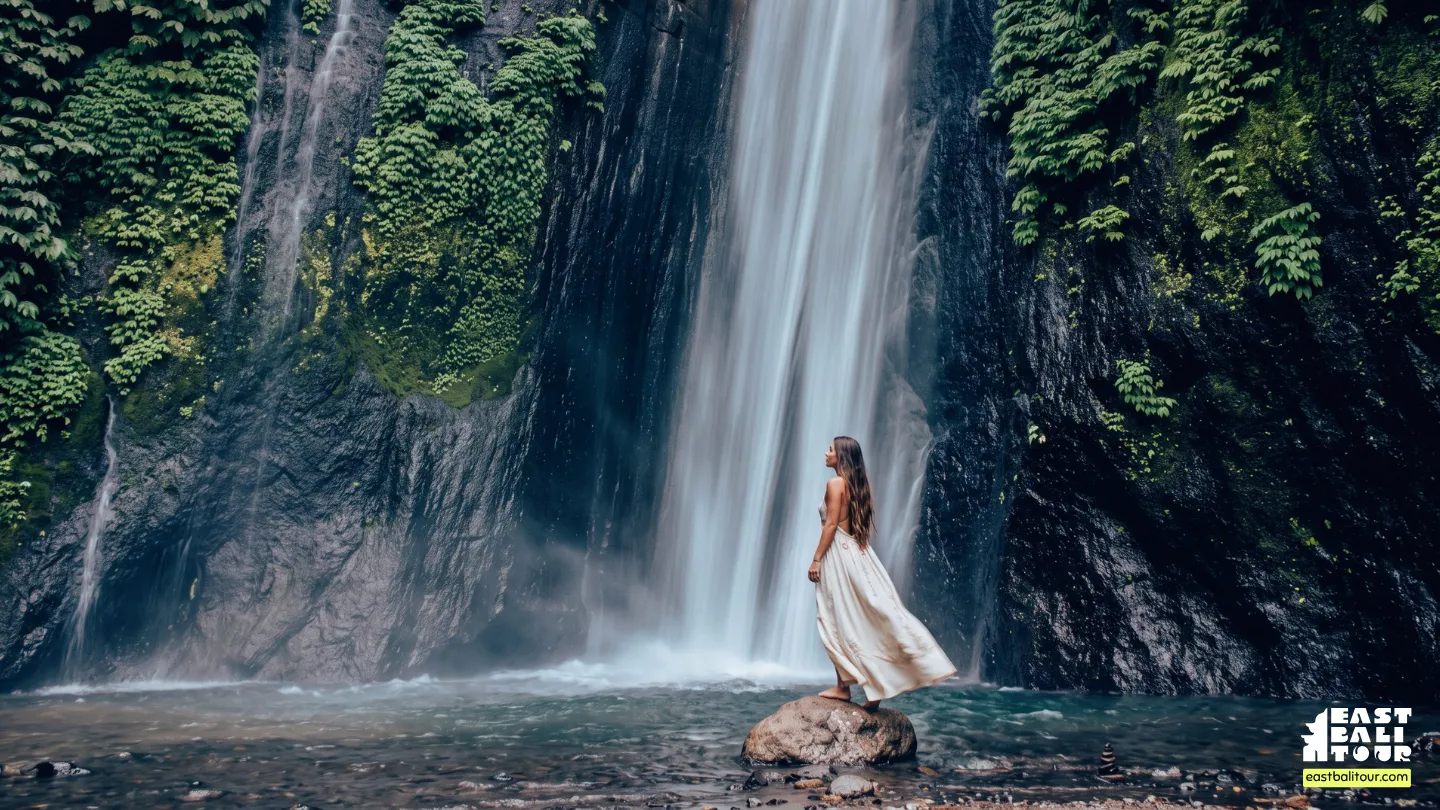 Munduk Waterfall Tour and Ulun Danu Beratan Temple